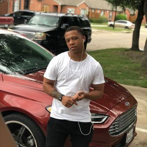 Meet your Posher, Lonnie